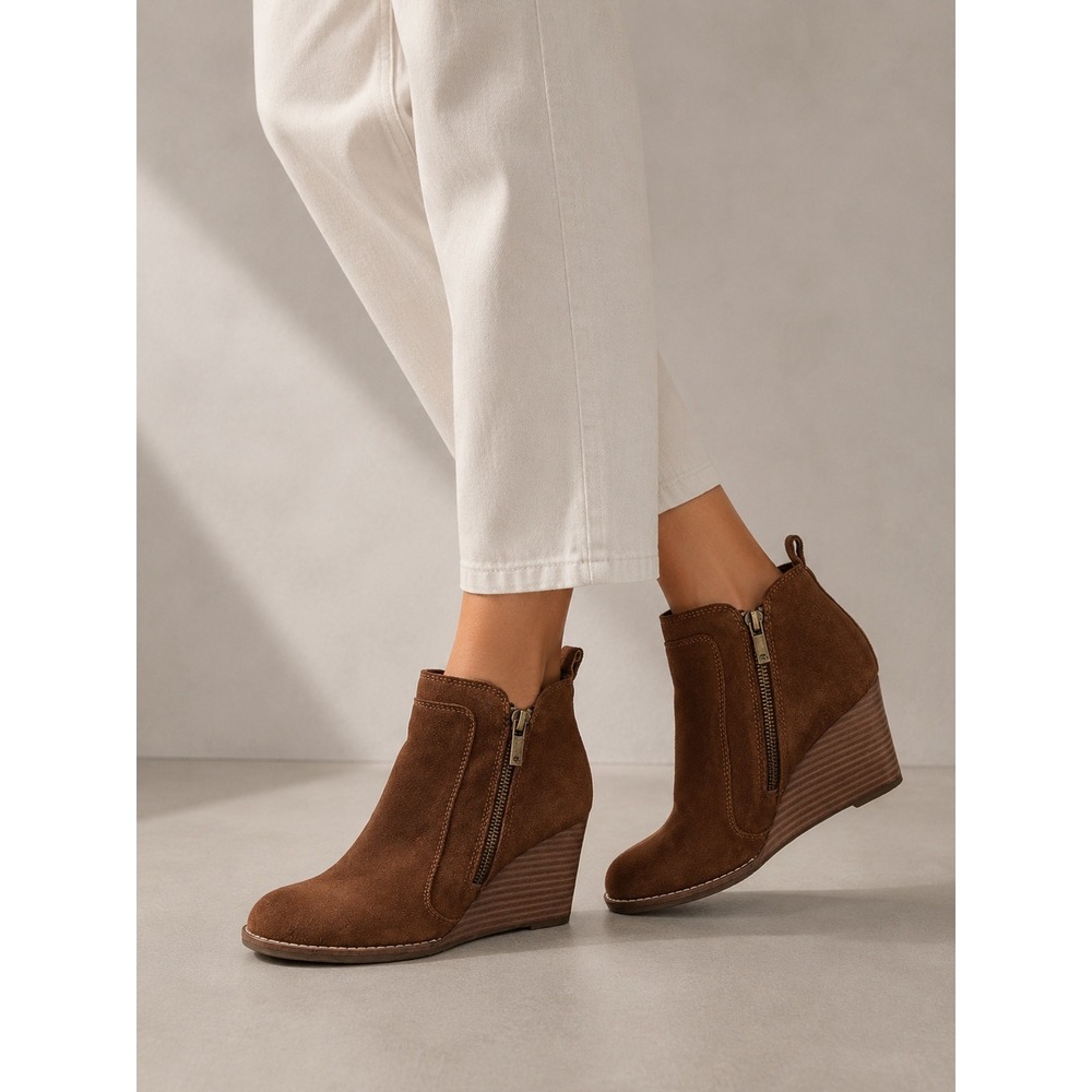 Lucky Brand Yahir Womens Brown Suede Wedge Ankle Booties LK-YAHIR Size 9.5M